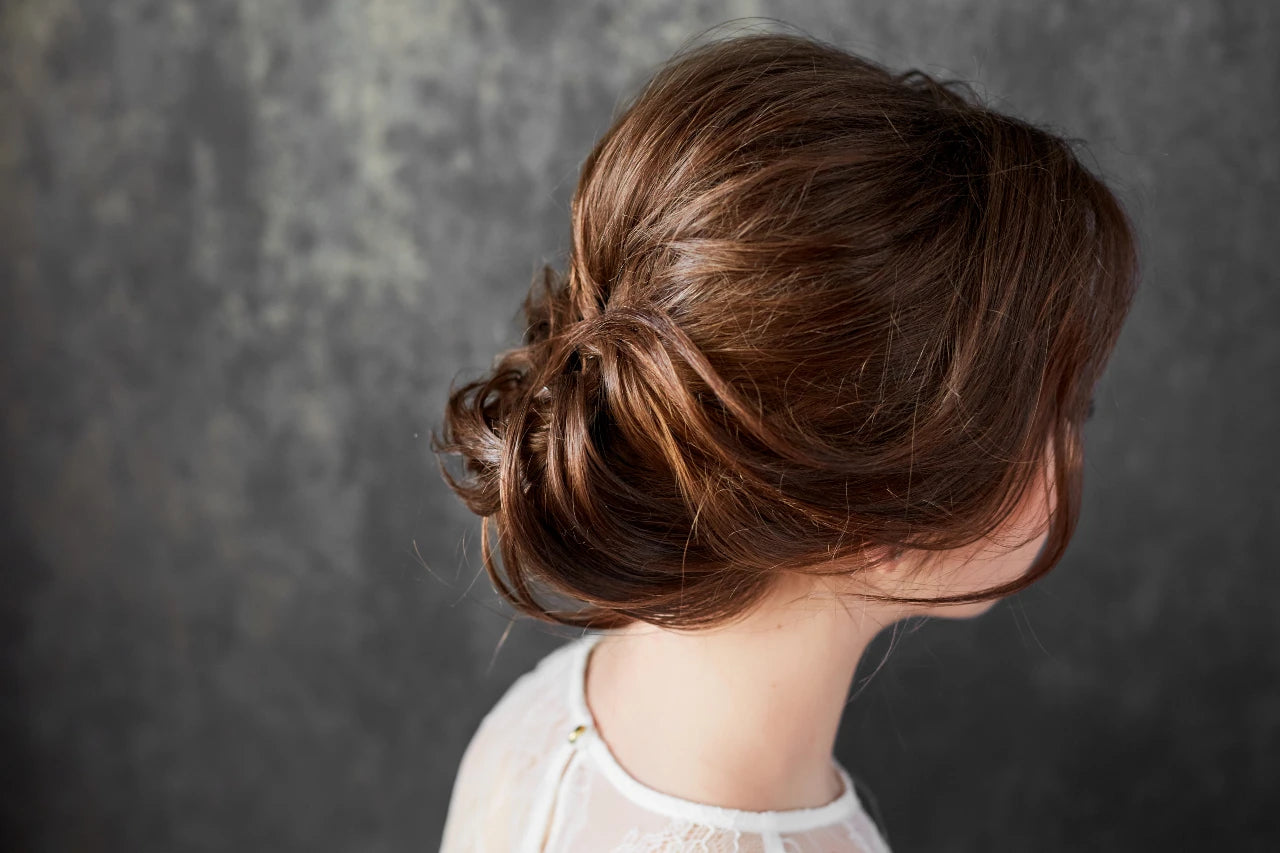 MESSY BUN HAIRSTYLE - DER NEUE TREND - EWALD HAIR CARE